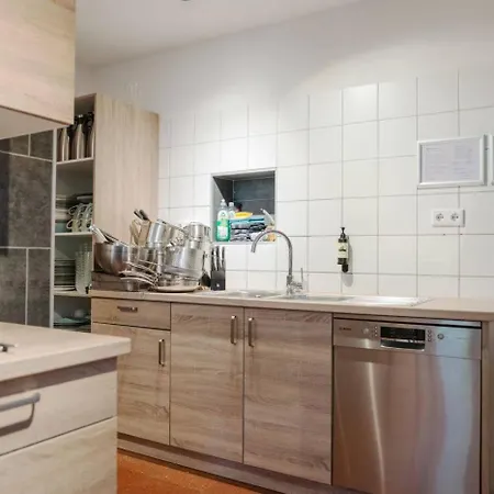 Couette-café Haus Berchstein 3*